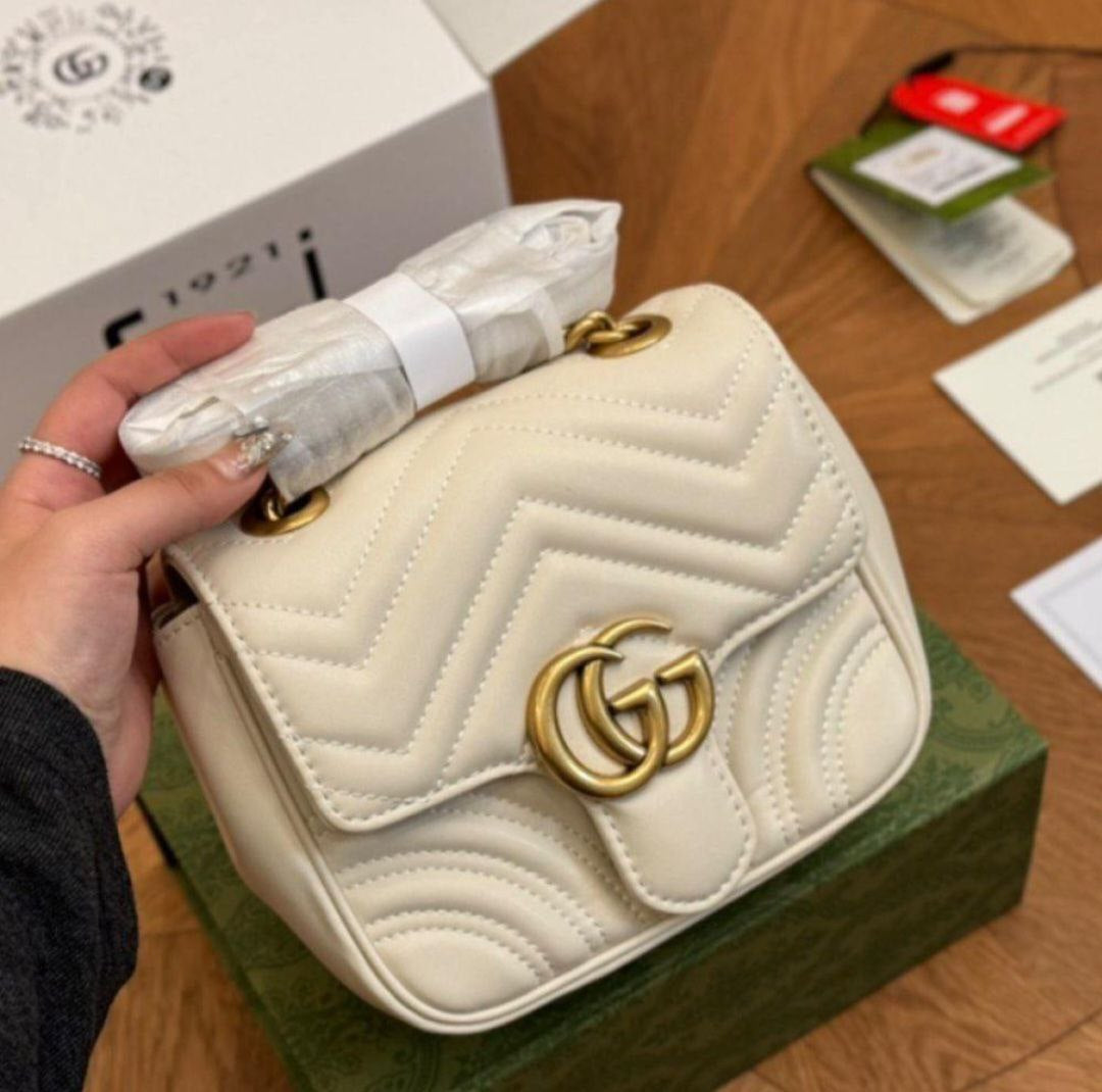 MINI SAC À BANDOULIÈRE GG MARMONT