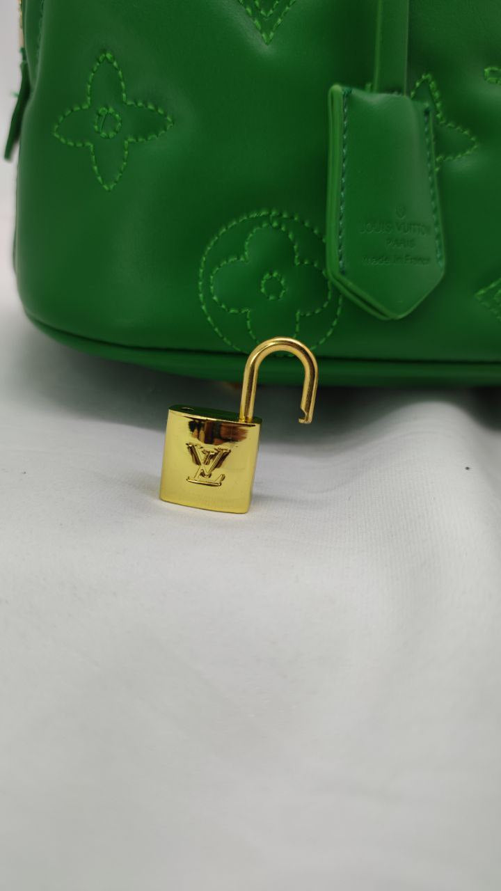 LOUIS VUITTON
Sac Alma BB