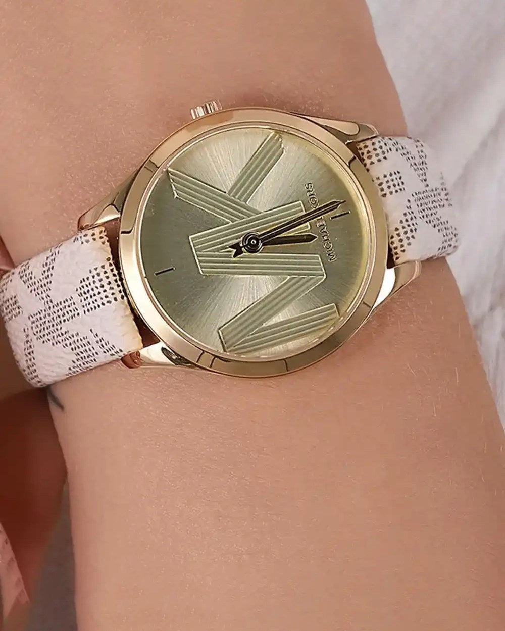 Montre Michael Kors pour femme , MK2861