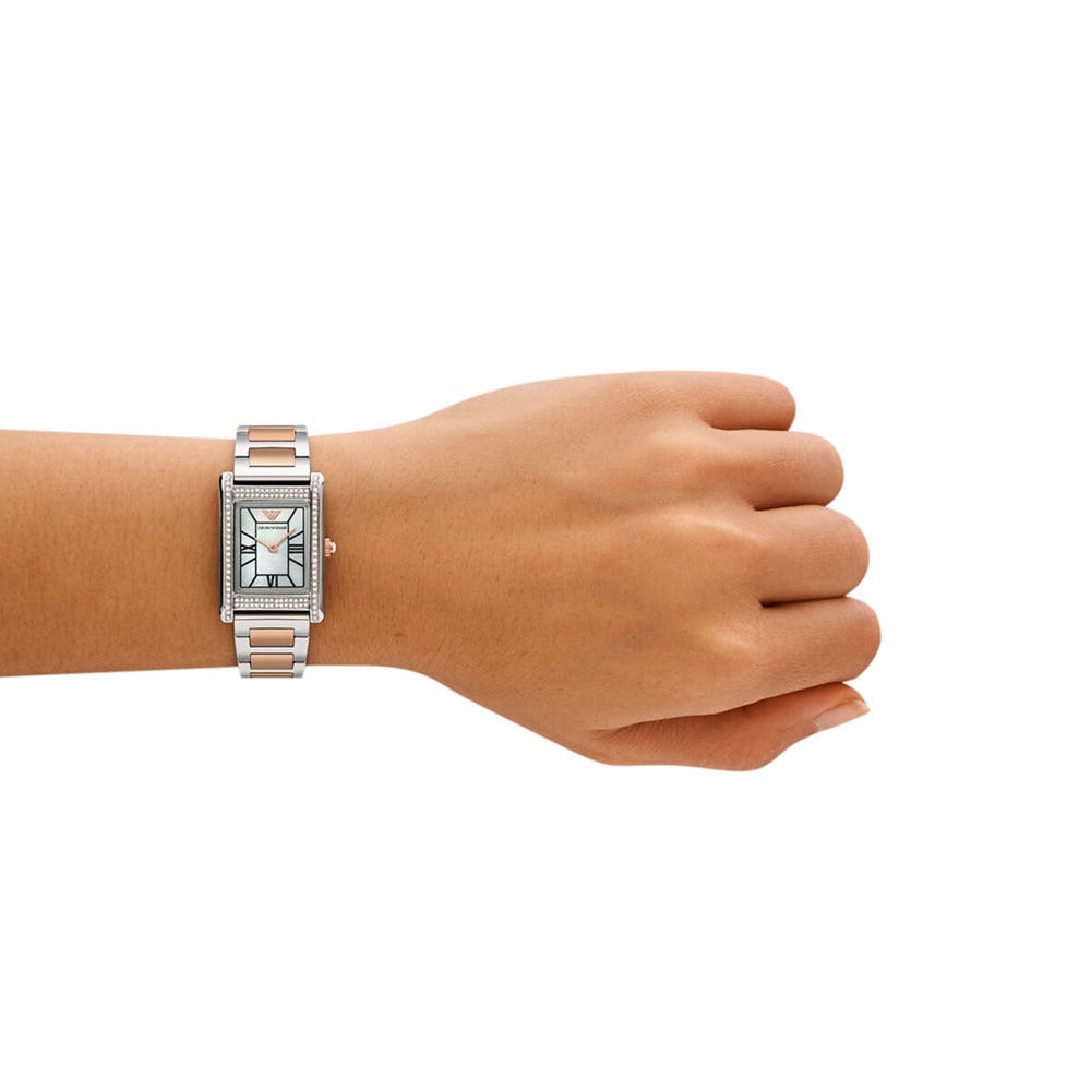 Montre Emporio Armani pour femme
AR11626