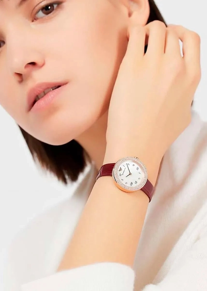 Montre Emporio Armani pour Femme – Élégance en Nacre et Or Rose , AR11357