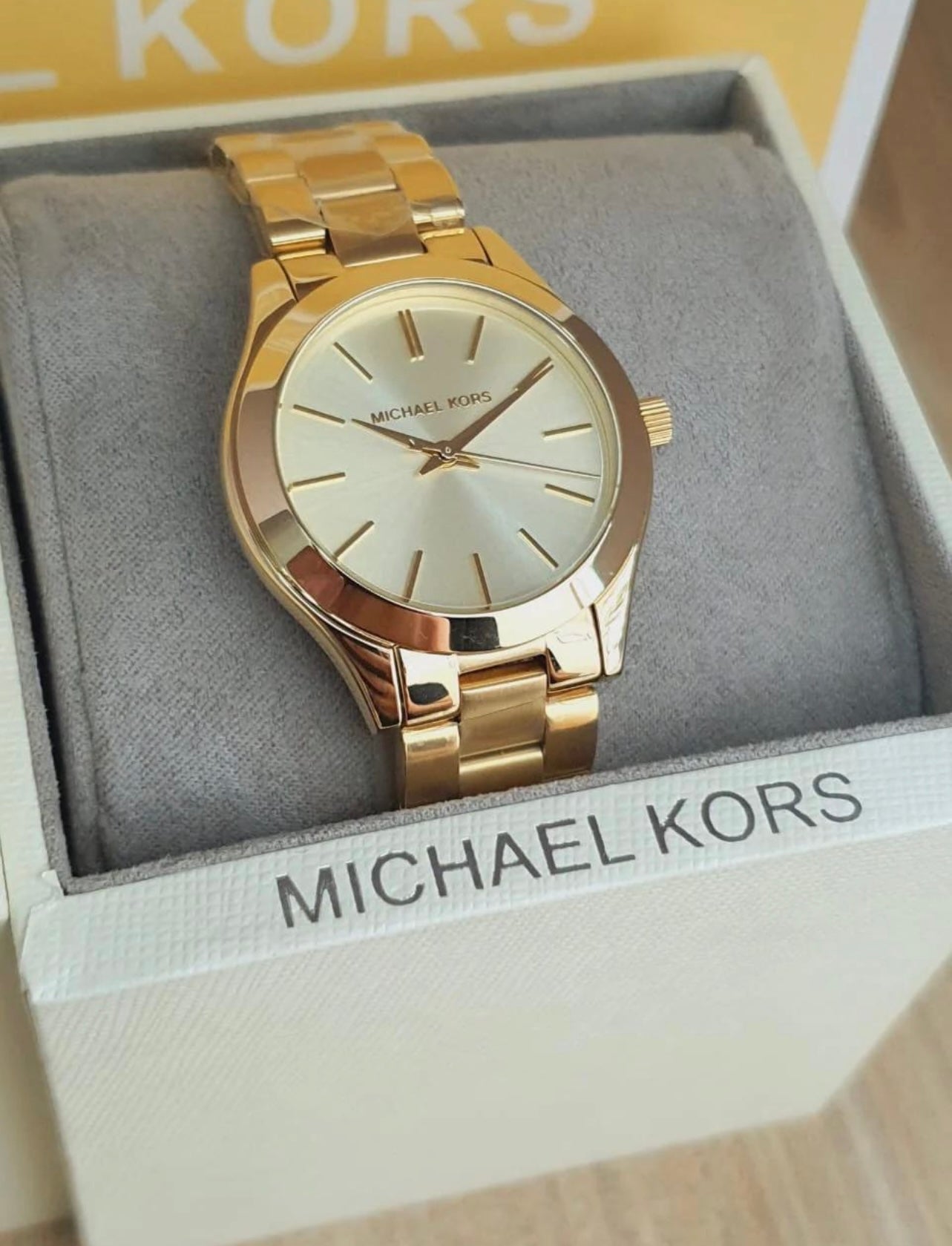Montre MK Slim Runway en Acier Doré