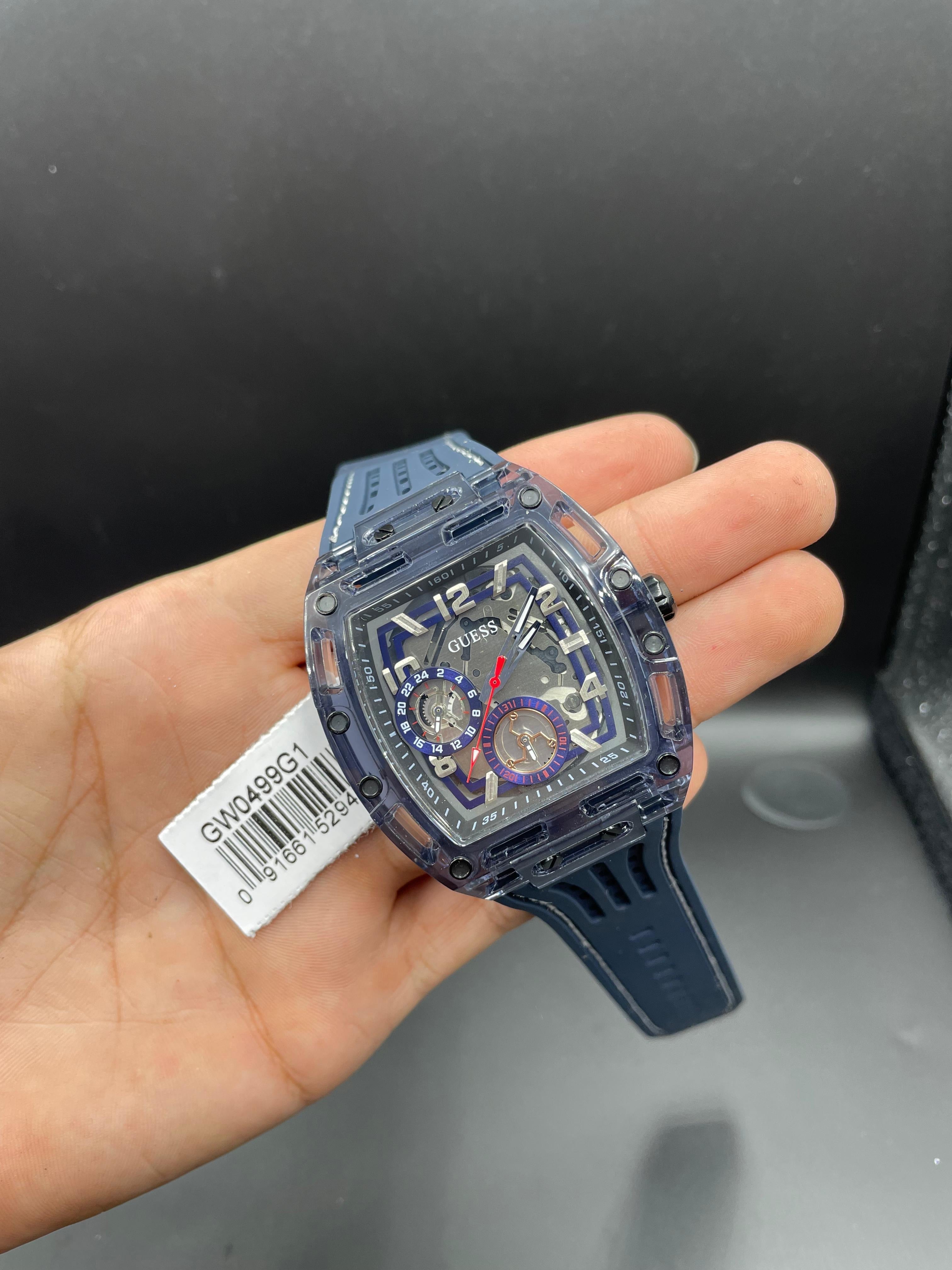 Guess
Montre GW0499G1 PHOENIX SILICONE