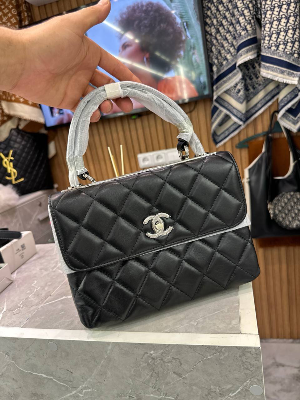 Sac Chanel Trendy CC Top Handle Cuir lisse Noir