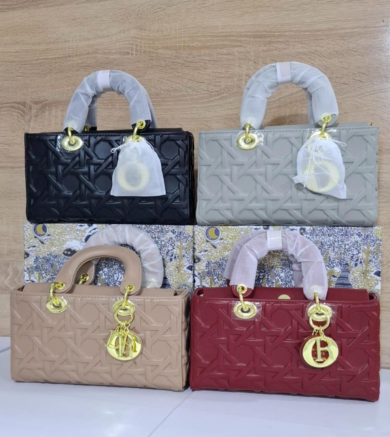 Sac Lady D-Joy Small bordeaux d'agneau Cannage prune